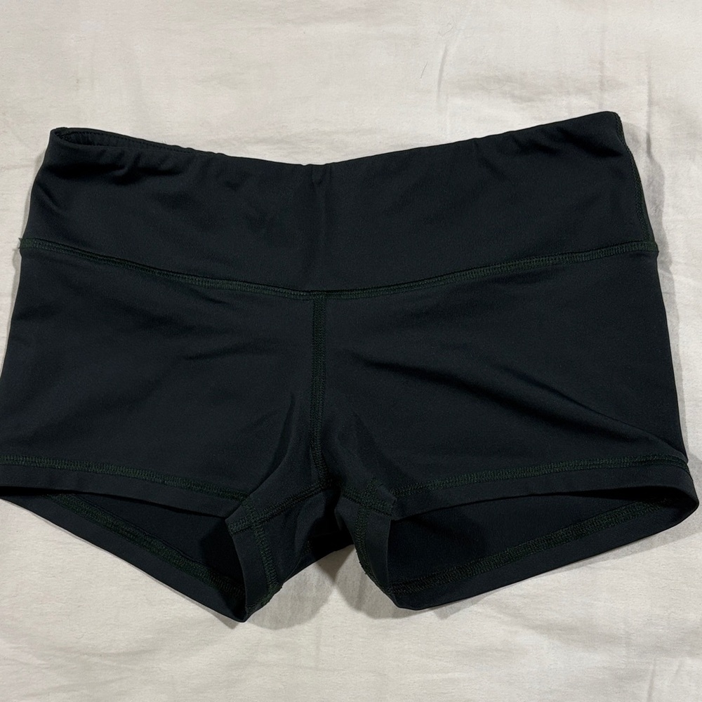 FLEO SHORTS, dark green 2.5, size small